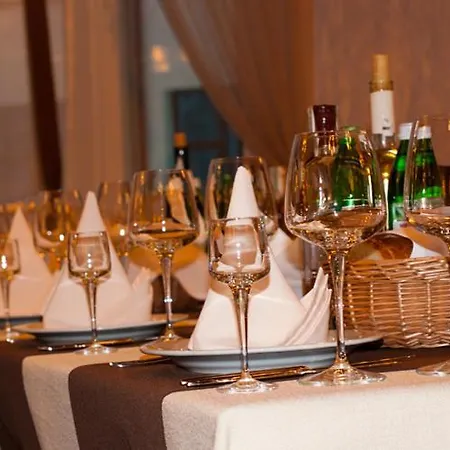 Hotel карпатські зорі Spahotel Jaremtsche