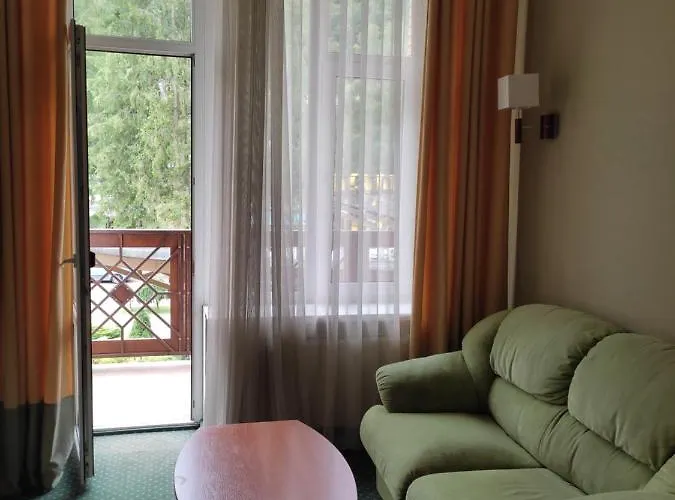 Otel карпатські зорі Spahotel