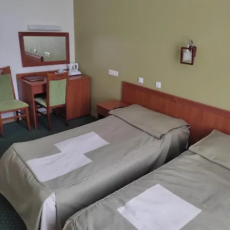 карпатські зорі Spahotel 호텔 3*